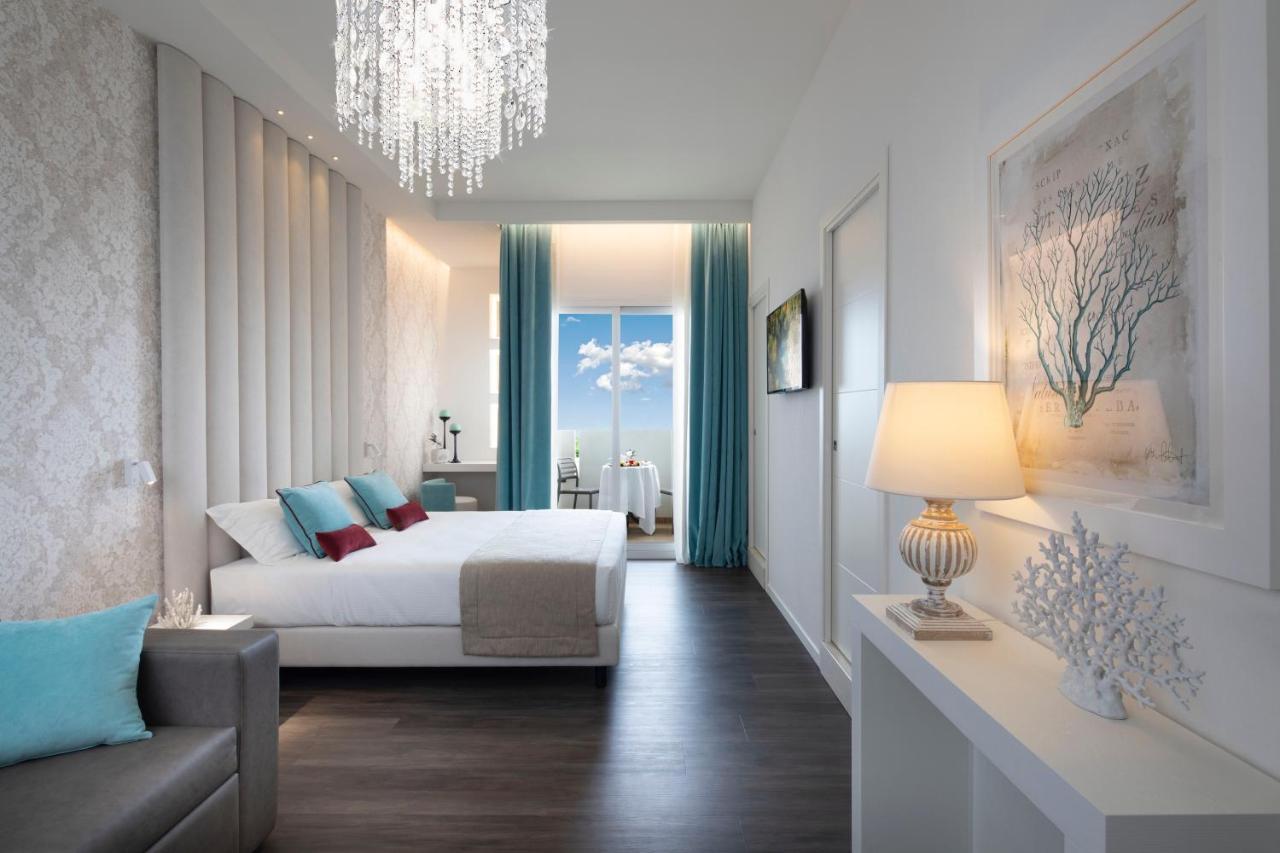 Litoraneo Suite Hotel Rimini Ngoại thất bức ảnh