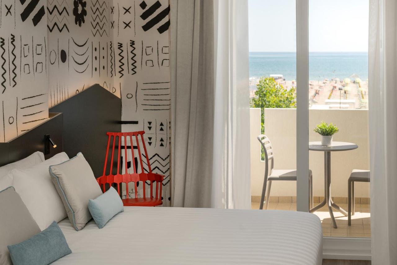 Litoraneo Suite Hotel Rimini Ngoại thất bức ảnh