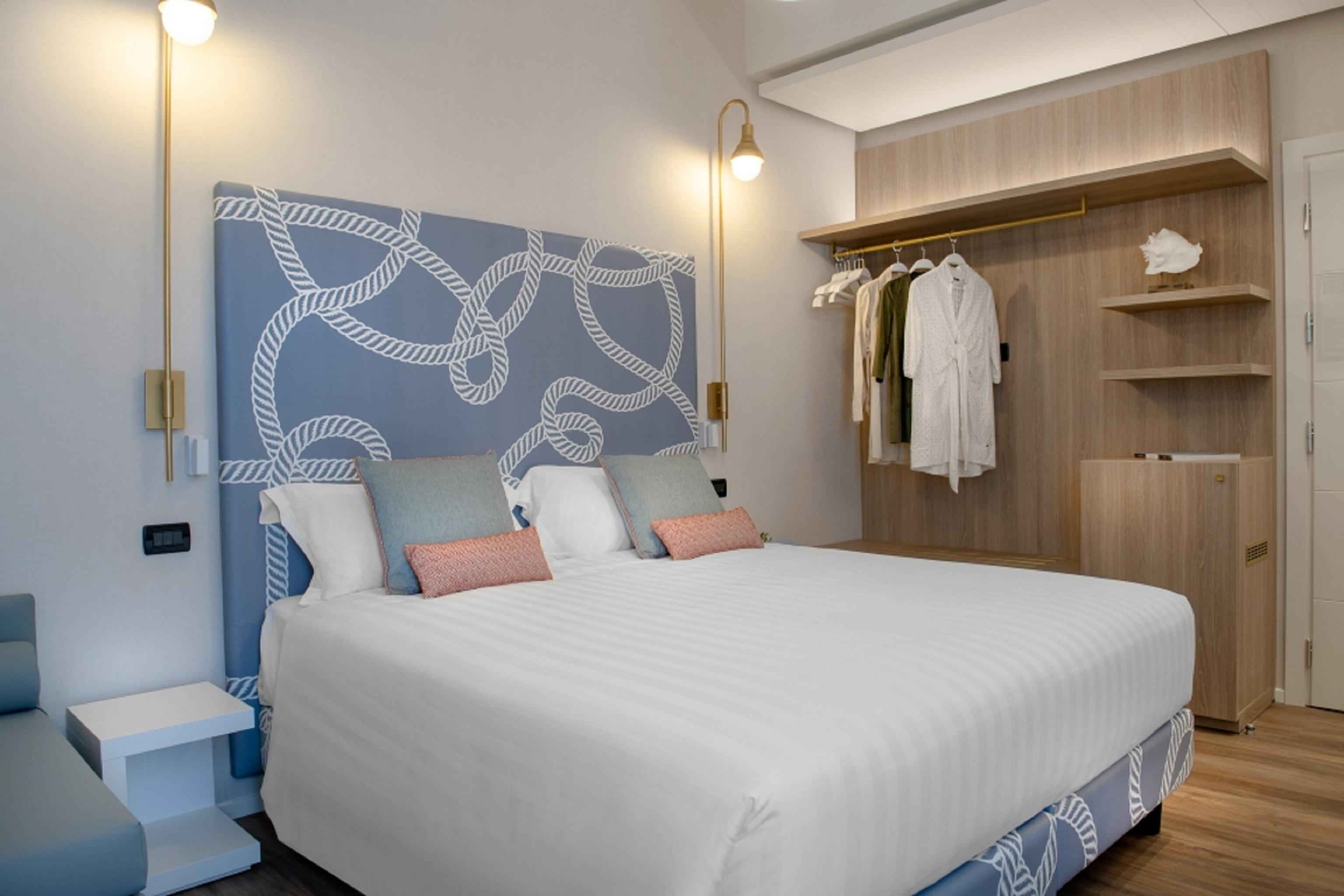 Litoraneo Suite Hotel Rimini Ngoại thất bức ảnh