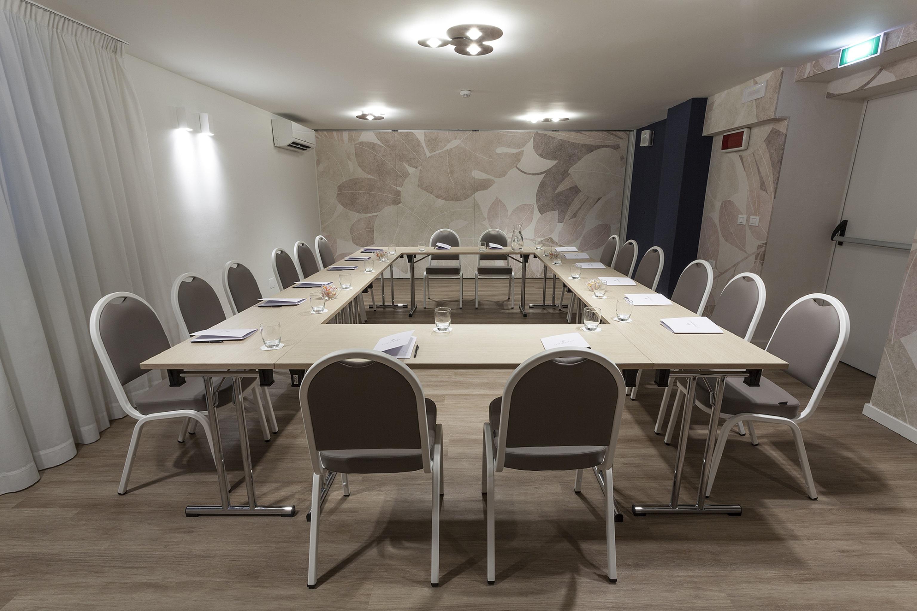 Litoraneo Suite Hotel Rimini Ngoại thất bức ảnh
