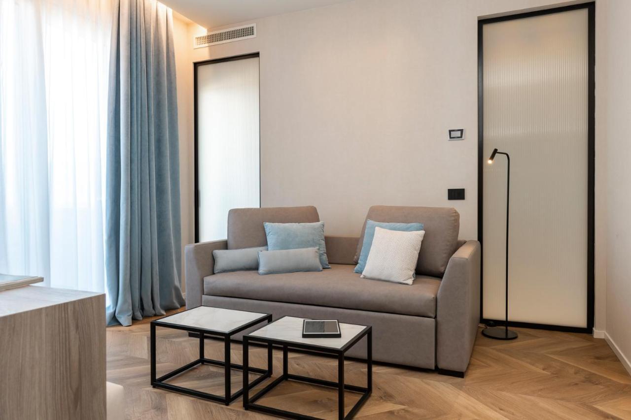 Litoraneo Suite Hotel Rimini Ngoại thất bức ảnh