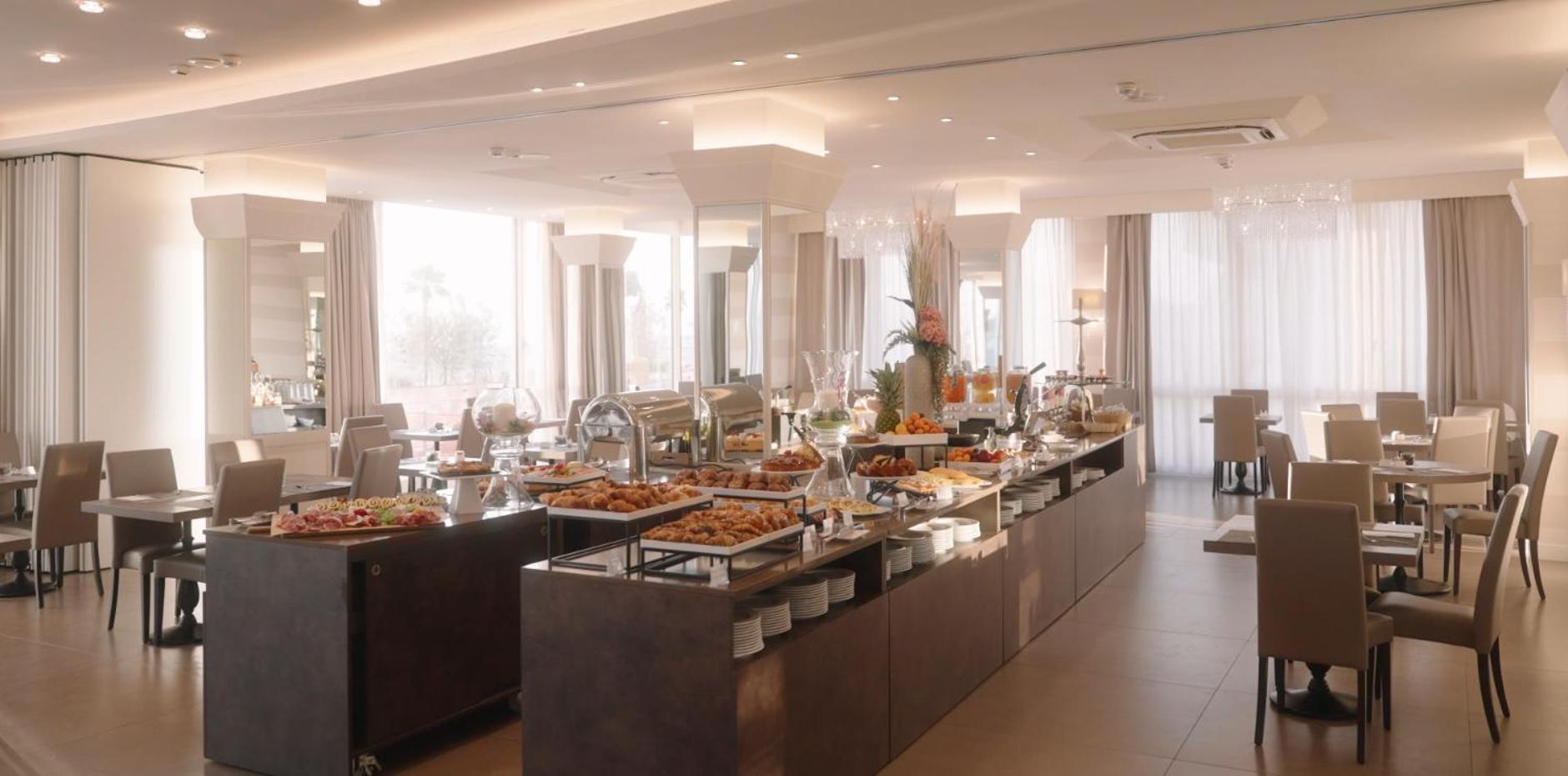 Litoraneo Suite Hotel Rimini Ngoại thất bức ảnh
