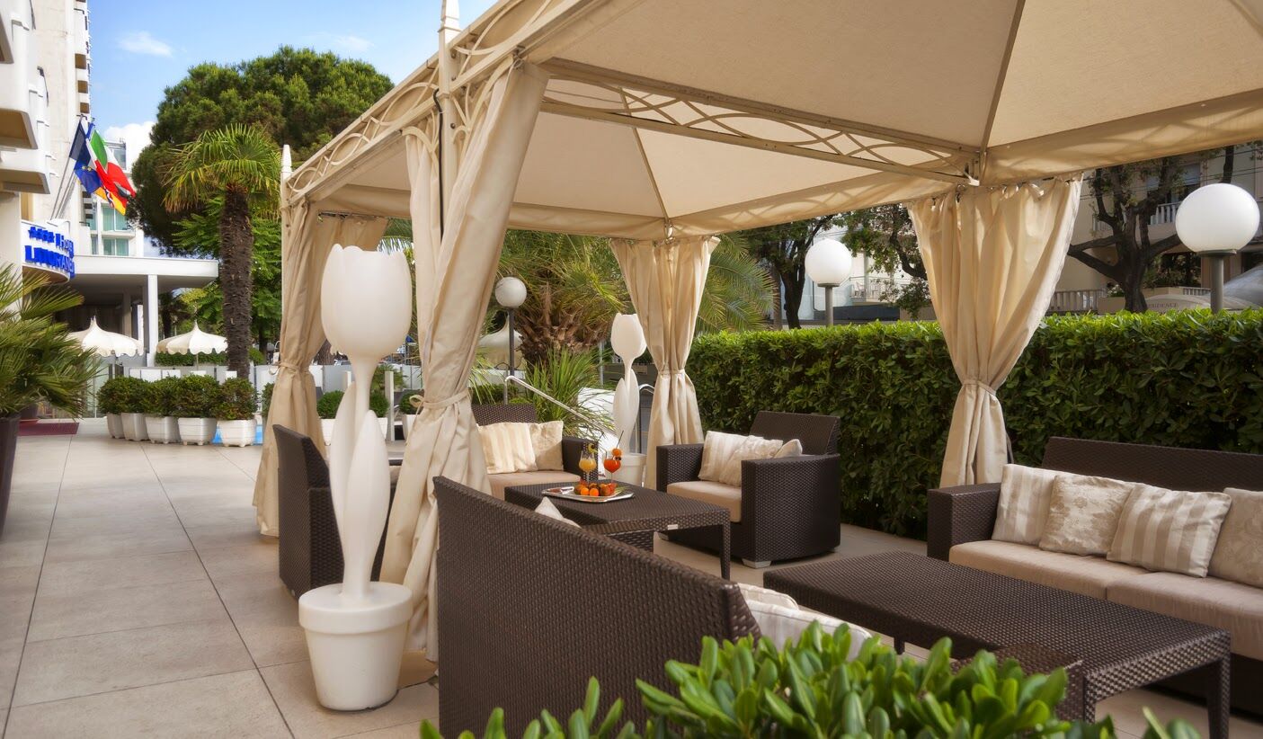 Litoraneo Suite Hotel Rimini Ngoại thất bức ảnh